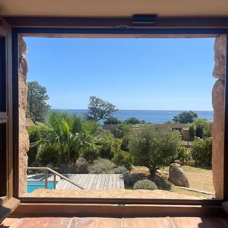 Villa La Bergerie De La Crique Bleue